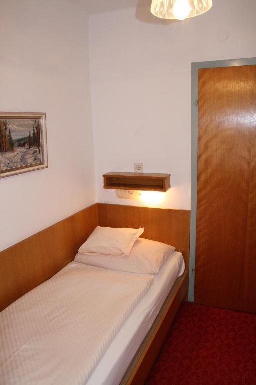 Pension Wolf Steindorf am Ossiacher See Quarto foto